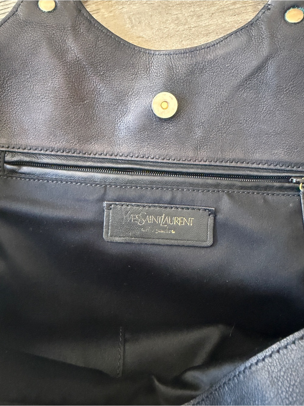 Authentic YSL Black Leather bag with Gold Hardware - Picture 3 of 5